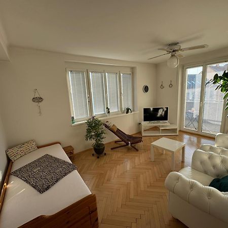 Marta Daire Klagenfurt am Woerthersee Dış mekan fotoğraf